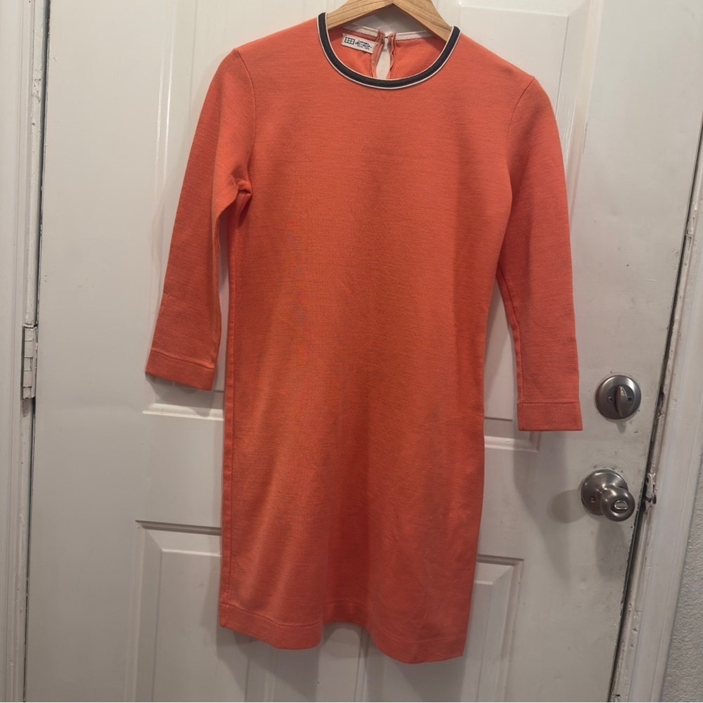 Vintage Coral/Orange Long Sleeve Dress